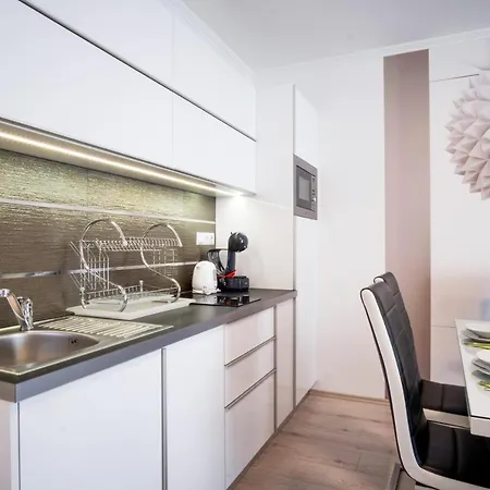 Myflat Diamond Bay Appartement *