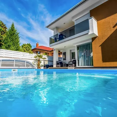 Апартаменты Myflat Diamond Bay *